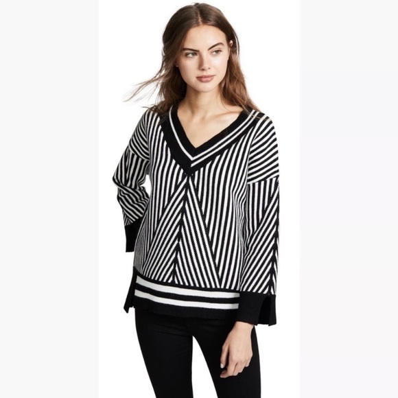 Moon River Sweaters - Moon River Chevron Black White Striped V Neck Sweater
